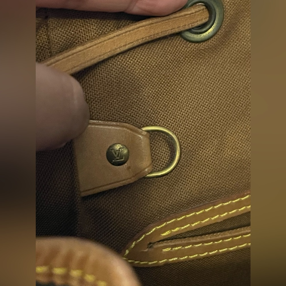 VINTAGE Authentic LOUIS VUITTON Montsouris MM Backpack - Picture 8 of 11